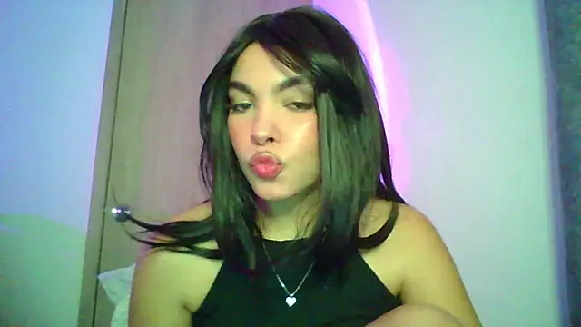 Snapshot of Kiri_Cutee chatting on November 9, 2025, 4:33 am Kiri Cutee online show from November 9, 2025, 4:33 am