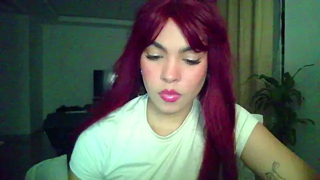 Snapshot of Kiri_Cutee chatting on November 19, 2025, 4:34 am Kiri Cutee online show from November 19, 2025, 4:34 am