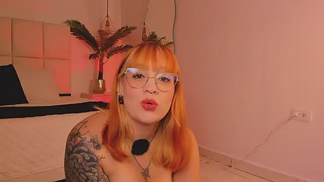 aurora sweet2 online show from July 14, 2026, 12:22 pm