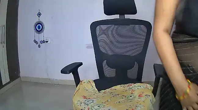 Swetaa  online show from January 28, 2025, 11:06 am