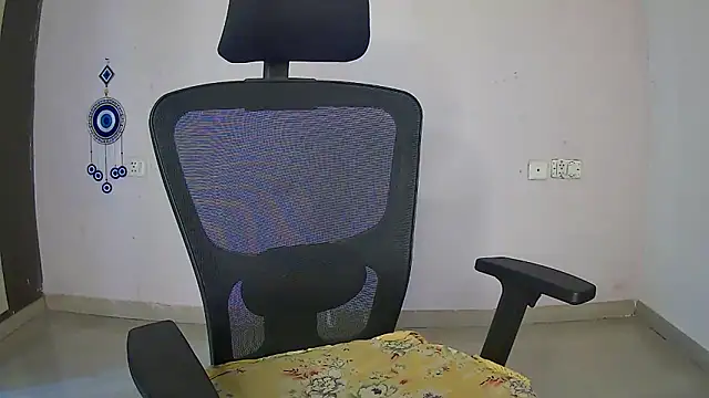 Swetaa  online show from February 12, 2025, 8:27 am