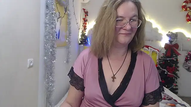 HolyMilfa online show from December 13, 2024, 1:33 pm