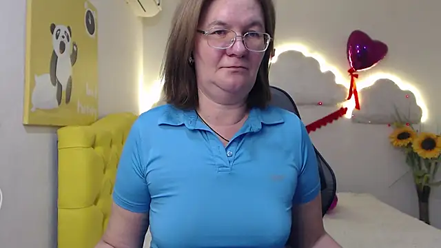 HolyMilfa online show from March 20, 2025, 11:05 am