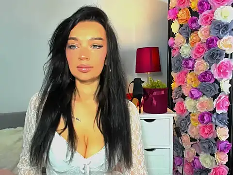 OliviaFantasy online show from December 17, 2025, 7:36 am