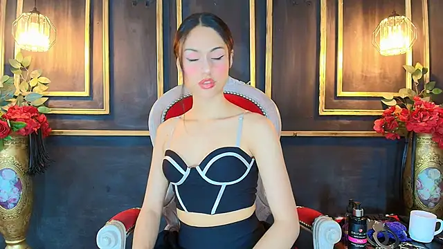 Snapshot of Hannah_blepper chatting on November 20, 2025, 8:19 pm Hannah blepper online show from November 20, 2025, 8:19 pm