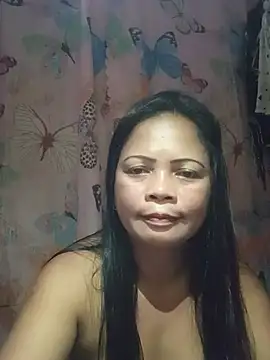 880HOT online show from July 14, 2026, 2:05 am