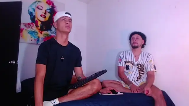 Snapshot of enjoy_vibes chatting on November 28, 2025, 9:56 am enjoy vibes online show from November 28, 2025, 9:56 am