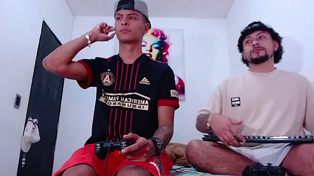 Snapshot of enjoy_vibes chatting on December 2, 2025, 10:38 pm enjoy vibes online show from December 2, 2025, 10:38 pm