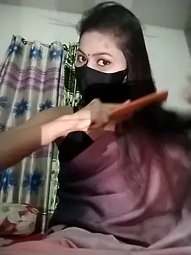 Snapshot of Nadia-2 chatting on December 20, 2025, 10:28 pm Nadia-2 online show from December 20, 2025, 10:28 pm