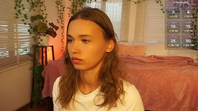 Snapshot of lexicoyy_ chatting on February 9, 2026, 3:54 am lexicoyy online show from February 9, 2026, 3:54 am