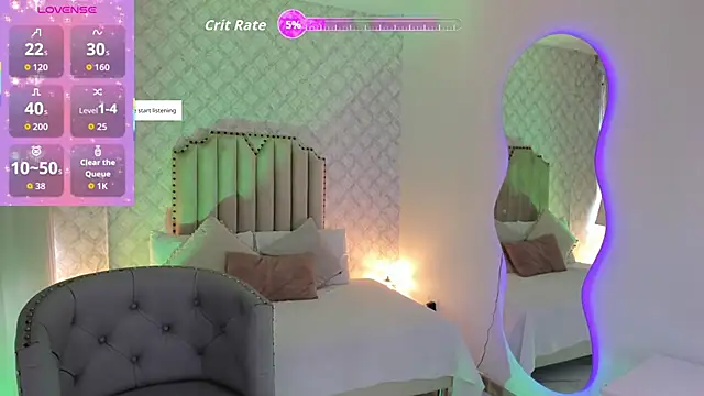 Snapshot of Candy5Girl chatting on October 5, 2025, 7:56 pm Candy5Girl online show from October 5, 2025, 7:56 pm