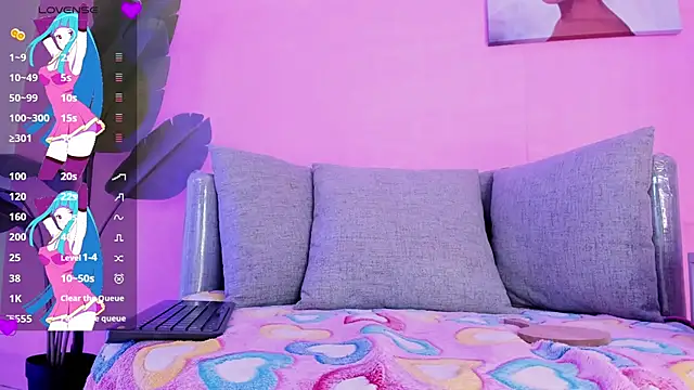 Trixiroy online show from November 9, 2025, 4:22 am