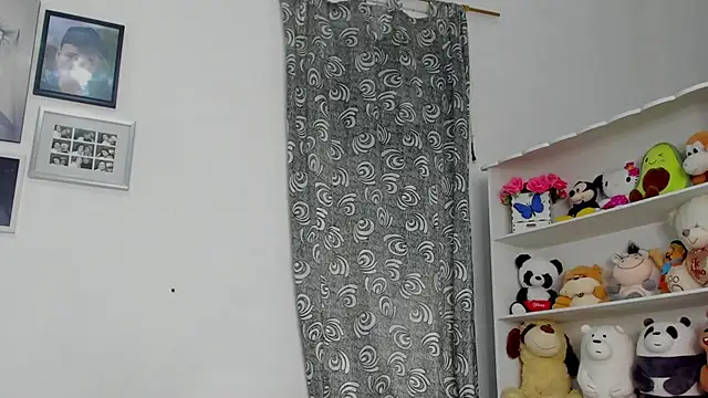 Snapshot of megan_100 chatting on February 2, 2026, 5:55 pm megan 100 online show from February 2, 2026, 5:55 pm