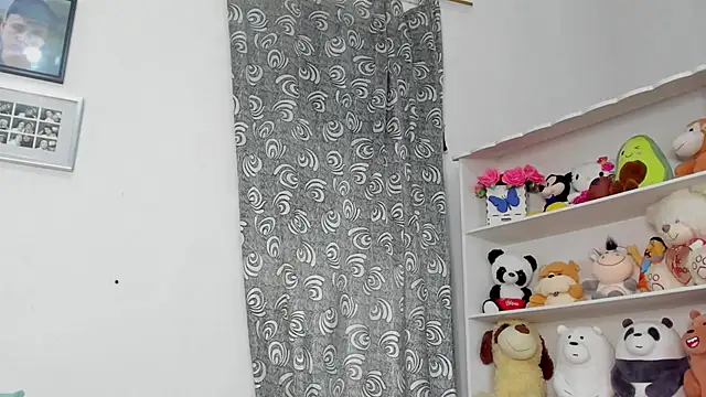 Snapshot of megan_100 chatting on February 10, 2026, 4:33 pm megan 100 online show from February 10, 2026, 4:33 pm