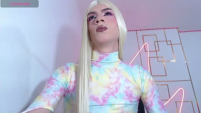 Snapshot of khalany_hadid chatting on December 6, 2024, 4:36 am khalany hadid online show from December 6, 2024, 4:36 am