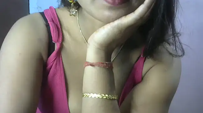 Hot indiangirl online show from January 6, 2025, 10:15 pm
