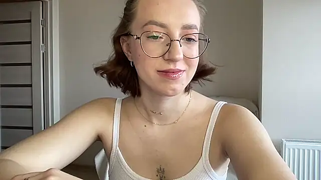 Snapshot of liins_wet chatting on January 3, 2025, 8:10 am liins wet online show from January 3, 2025, 8:10 am