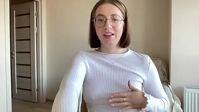 Snapshot of liins_wet chatting on January 5, 2025, 11:04 am liins wet online show from January 5, 2025, 11:04 am