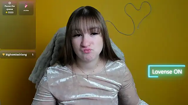 Evelina GG online show from November 17, 2025, 6:41 am