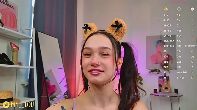 MyLou  online show from April 1, 2026, 4:04 pm