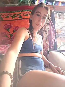 samy-blonde online show from February 12, 2025, 3:49 pm