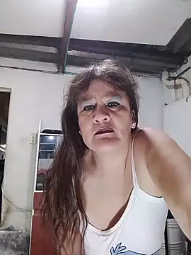 Snapshot of DirtyStefaniax chatting on November 11, 2025, 5:24 pm DirtyStefaniax online show from November 11, 2025, 5:24 pm