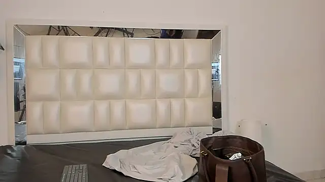 Snapshot of Alhana_pulido chatting on December 3, 2024, 7:44 pm Alhana pulido online show from December 3, 2024, 7:44 pm