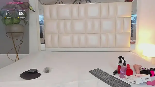 Snapshot of Alhana_pulido chatting on December 9, 2024, 10:52 pm Alhana pulido online show from December 9, 2024, 10:52 pm