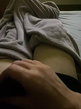 Snapshot of Hjsjsjsjjd chatting on March 2, 2026, 5:08 am Hjsjsjsjjd online show from March 2, 2026, 5:08 am