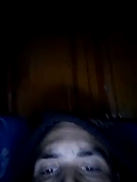 Snapshot of Hazembahloul chatting on January 9, 2026, 7:37 pm Hazembahloul online show from January 9, 2026, 7:37 pm