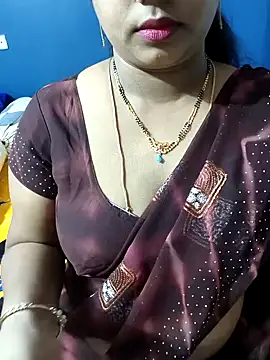 Snapshot of Vaishali90 chatting on December 4, 2024, 5:55 pm Vaishali90 online show from December 4, 2024, 5:55 pm