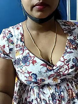 Snapshot of Vaishali90 chatting on December 5, 2024, 12:08 am Vaishali90 online show from December 5, 2024, 12:08 am