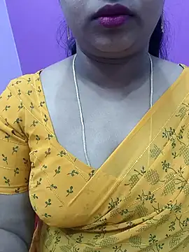 Snapshot of Vaishali90 chatting on January 8, 2025, 4:55 am Vaishali90 online show from January 8, 2025, 4:55 am