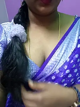 Snapshot of Vaishali90 chatting on January 23, 2025, 5:21 pm Vaishali90 online show from January 23, 2025, 5:21 pm