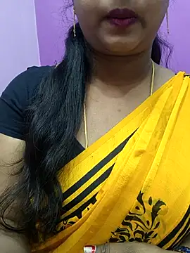 Snapshot of Vaishali90 chatting on March 11, 2025, 4:43 am Vaishali90 online show from March 11, 2025, 4:43 am