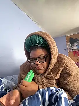 Snapshot of dondivax3 chatting on March 1, 2025, 8:10 pm dondivax3 online show from March 1, 2025, 8:10 pm