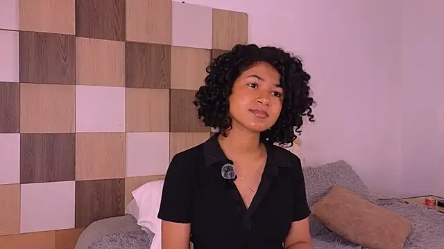 Snapshot of Adele_Carter_ chatting on December 14, 2025, 12:43 pm Adele Carter online show from December 14, 2025, 12:43 pm