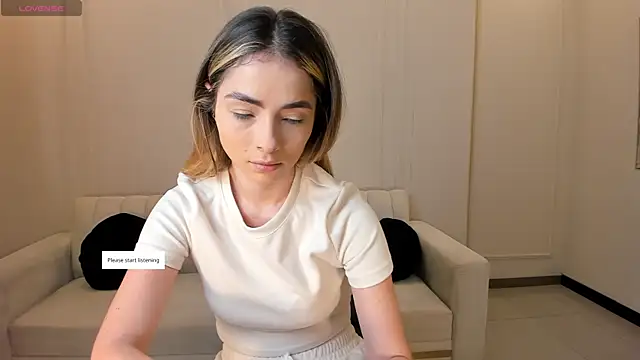 StacyWoods online show from July 12, 2026, 11:12 am
