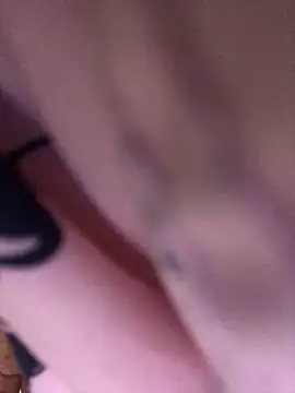 sexysal305 online show from September 12, 2025, 12:11 am