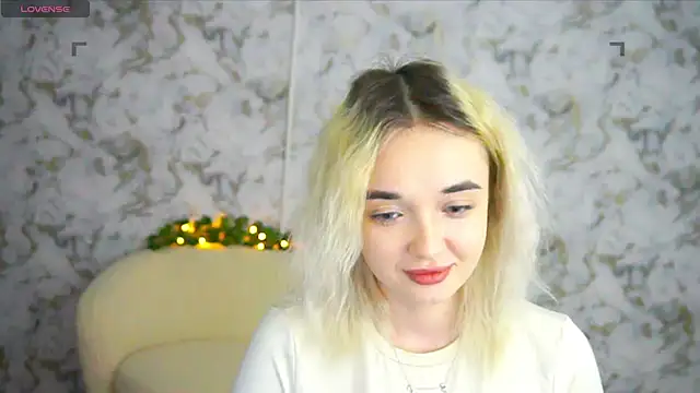 Ashley S online show from April 14, 2026, 10:16 pm