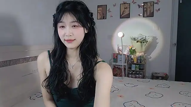 Luminous163 online show from March 19, 2025, 4:13 pm