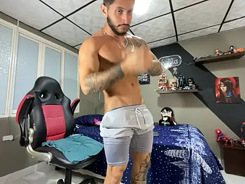 Snapshot of marcel_crawford96 chatting on October 21, 2025, 2:40 pm marcel crawford96 online show from October 21, 2025, 2:40 pm