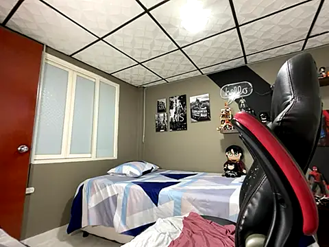 Snapshot of marcel_crawford96 chatting on December 5, 2025, 12:14 pm marcel crawford96 online show from December 5, 2025, 12:14 pm