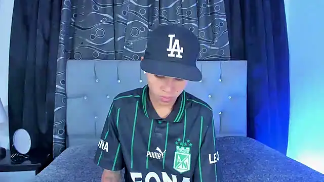 nova sex01 online show from January 15, 2025, 4:15 am