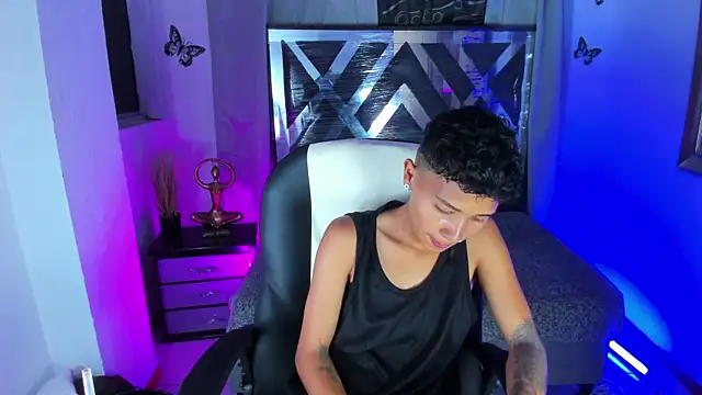 nova sex01 online show from May 29, 2026, 2:53 am