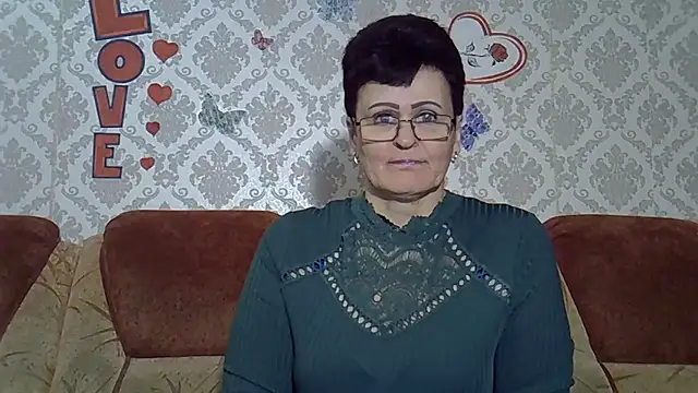 Snapshot of PaulaGolden chatting on January 9, 2026, 5:15 pm PaulaGolden online show from January 9, 2026, 5:15 pm