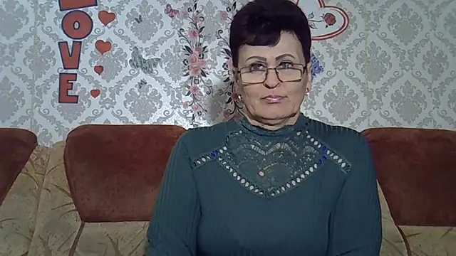 Snapshot of PaulaGolden chatting on February 10, 2026, 5:50 pm PaulaGolden online show from February 10, 2026, 5:50 pm