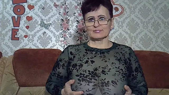 Snapshot of PaulaGolden chatting on February 25, 2026, 5:22 pm PaulaGolden online show from February 25, 2026, 5:22 pm