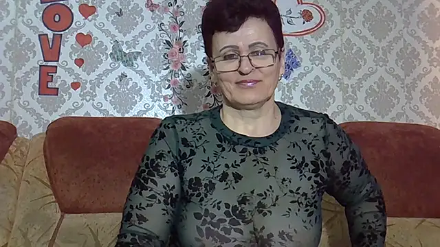 Snapshot of PaulaGolden chatting on March 10, 2026, 7:46 am PaulaGolden online show from March 10, 2026, 7:46 am