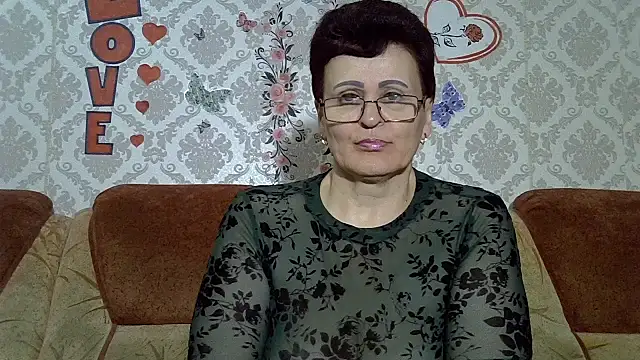 Snapshot of PaulaGolden chatting on March 21, 2026, 10:09 am PaulaGolden online show from March 21, 2026, 10:09 am